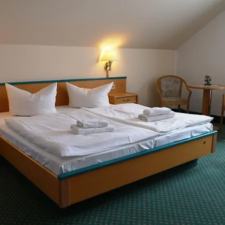 Meerblau 4*