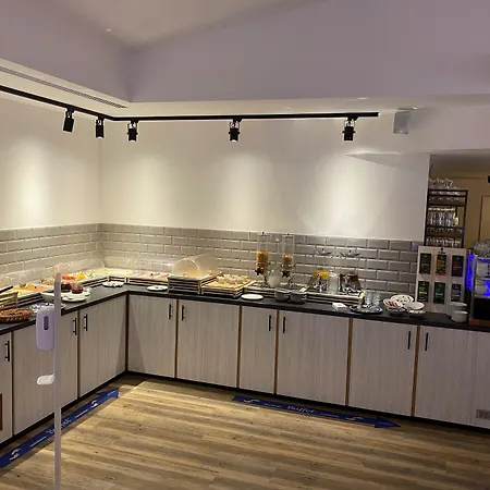 Hotel Meerblau 4*